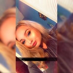 Meet your Posher, Deonica